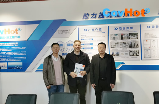 科好特公司迎接俄羅斯客戶參觀考察，洽談合作
